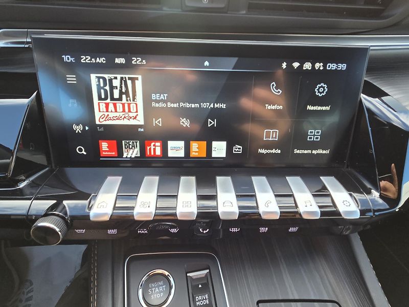 Peugeot 508 (2024) SW PHEV 1.6PT 225 GT EAT8 - fotka 17 z 38