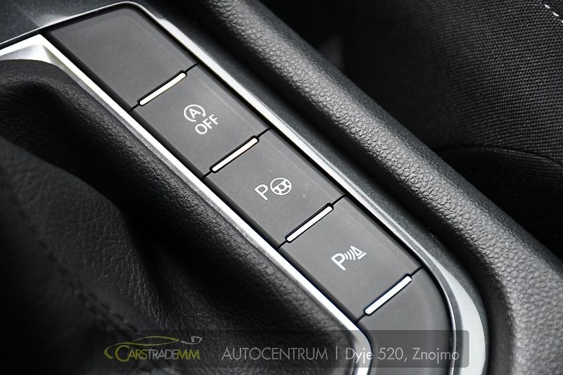 Volkswagen Tiguan 2.0TDi DSG NAVI TAŽNÉ ČR 1.M - fotka 34 z 53