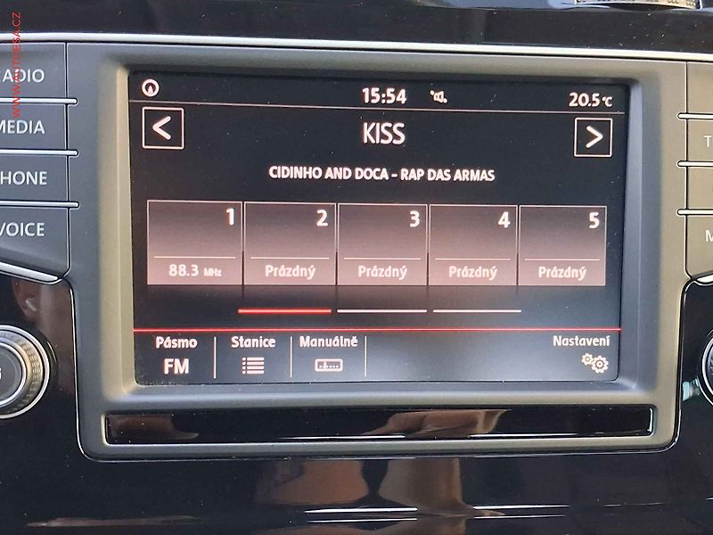 Volkswagen Golf (2016) 2.0 TDi, Allstar, DSG, navi - fotka 16 z 18