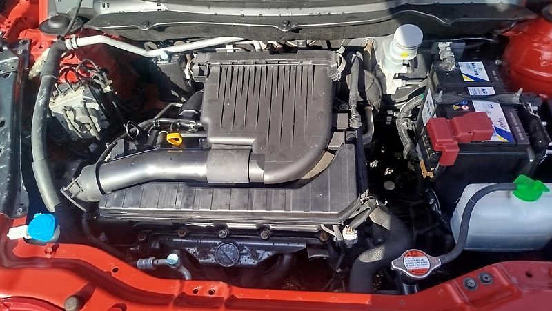 Suzuki Swift (2013) 1.2 16v 4x4  - fotka 32 z 35