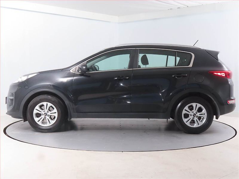 Kia Sportage (2020) Top 1.6 CRDi, Serv.kniha, Navi - fotka 3 z 14