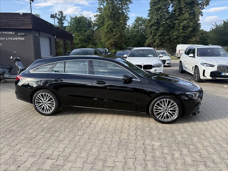 Mercedes-Benz CLA 180d - fotka 4 z 23