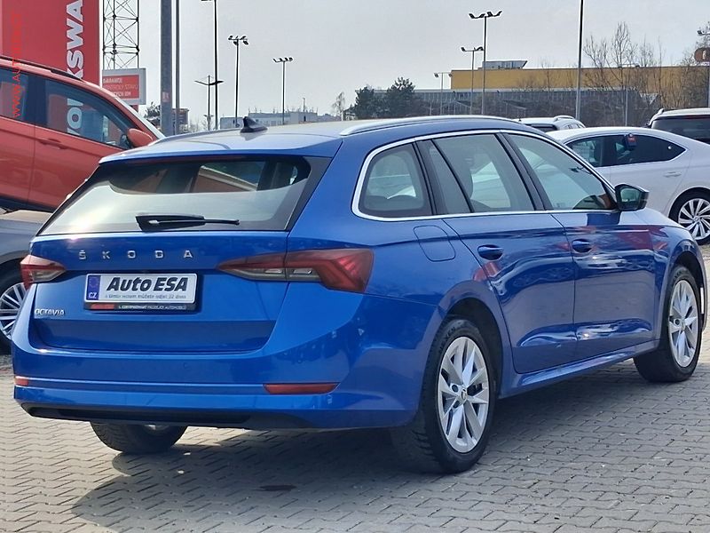 Škoda Octavia (2020) 1.5 TSi, 2.maj,ČR, Style - fotka 4 z 18