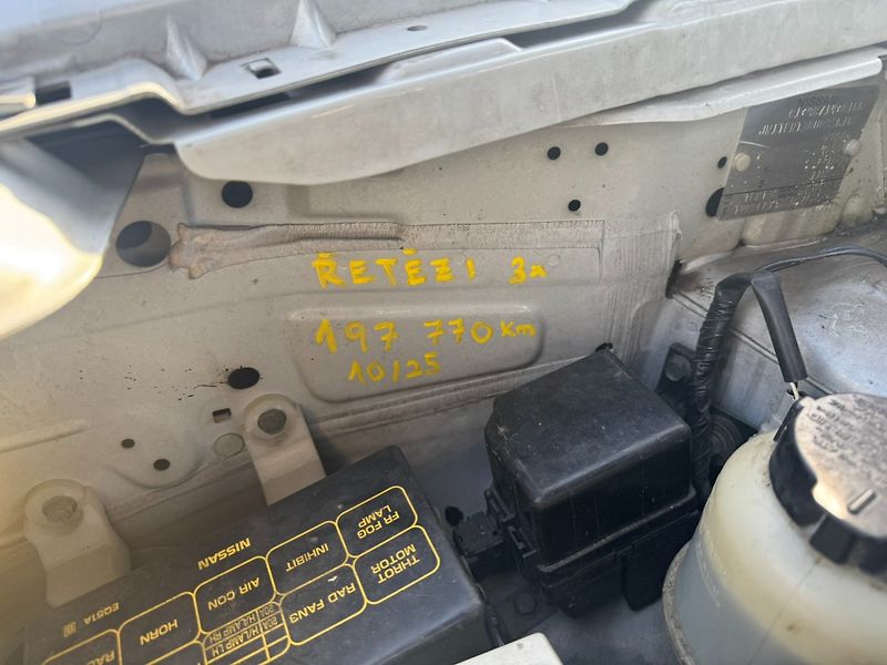 Nissan X-Trail (2007) 4X4 2,2D 100 KW ROZVODY TAŽNÉ - fotka 40 z 42