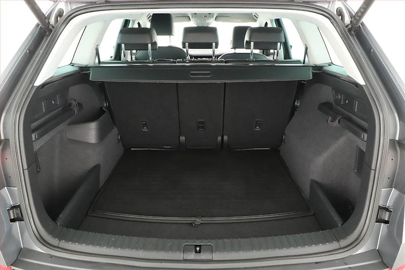 Škoda Kodiaq (2023) 2.0 TSI - fotka 11 z 21