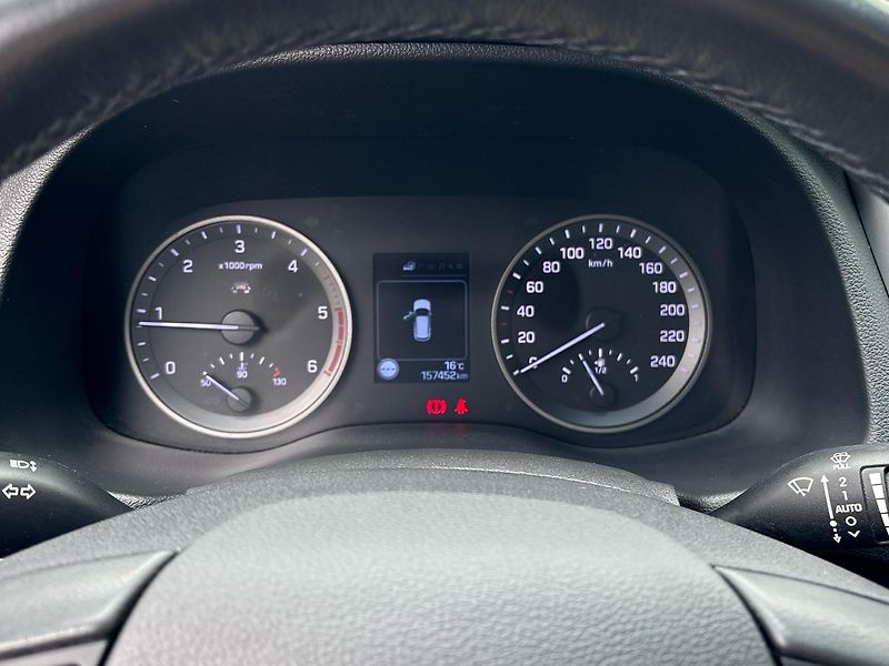 Hyundai Tucson (2017)  1.7 CRDI 85kW Czech Edition 4 - fotka 11 z 25