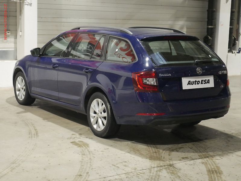 Škoda Octavia (2018) 1.6 TDi, 2.maj,ČR, Ambition - fotka 6 z 17
