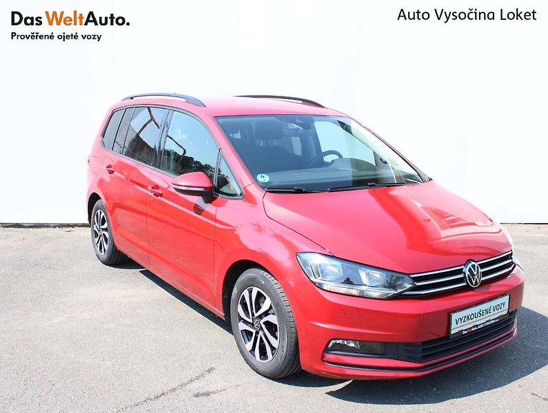Volkswagen Touran (2022) 2.0 TDI 110kW DSG tažné - fotka 30 z 35