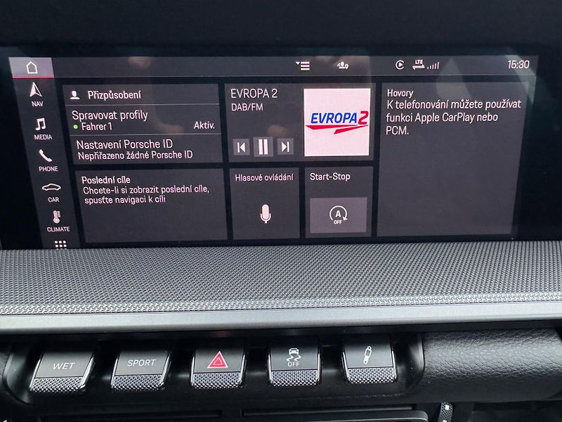 Porsche 911 (2020) Approved BOSE Střecha 20/21