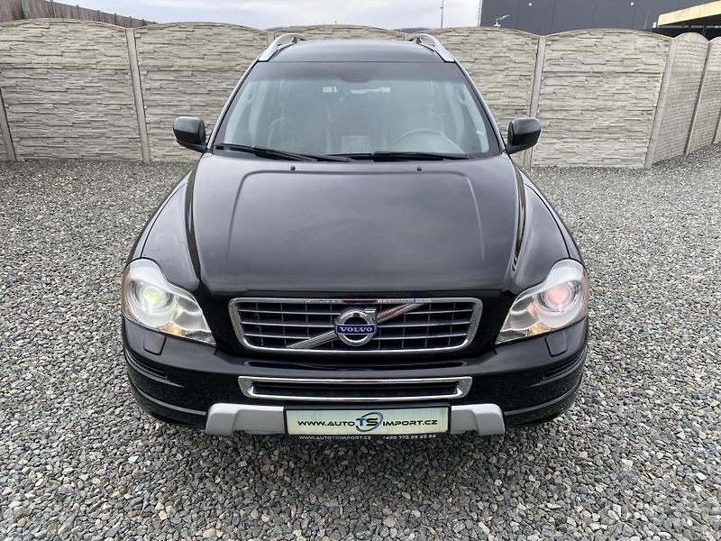 Volvo XC90 2.5TDi D5 200PS 7M 196000KM 1A - fotka 8 z 161