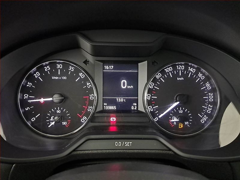 Škoda Octavia (2016) Style 2.0 TDI, Bi-Xenony - fotka 11 z 16