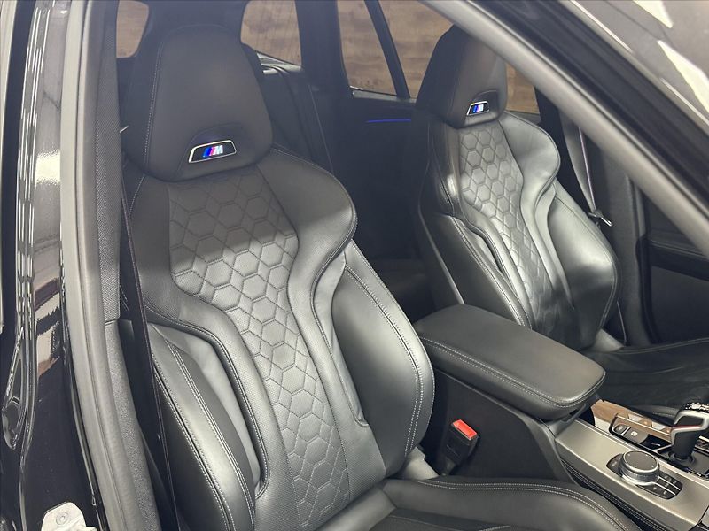 BMW X3 M COMPETITION - fotka 24 z 28