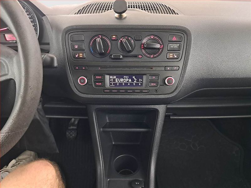 Seat Mii (2013) 1.0 MPI, po STK, jezdí výborně - fotka 12 z 14