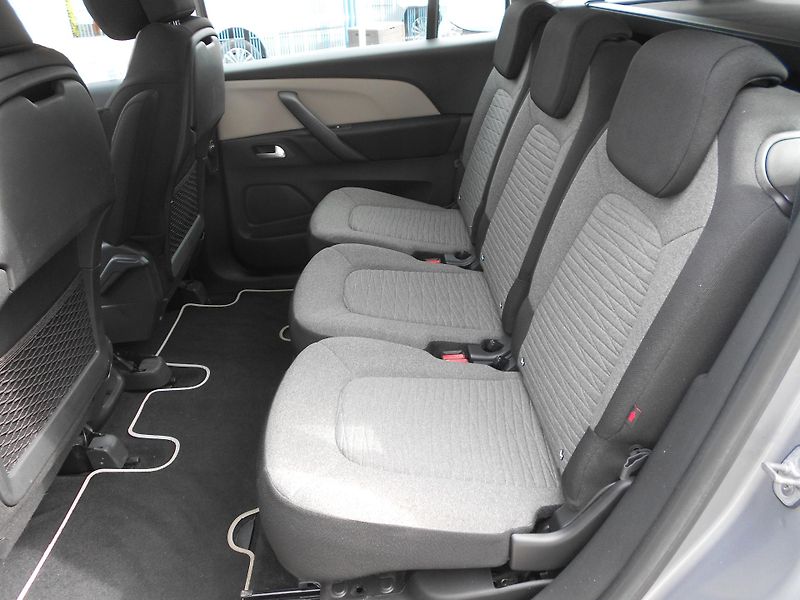 Citroën Grand C4 SpaceTourer FEEL 1,5HDi 7 míst DPH ČR - fotka 11 z 18