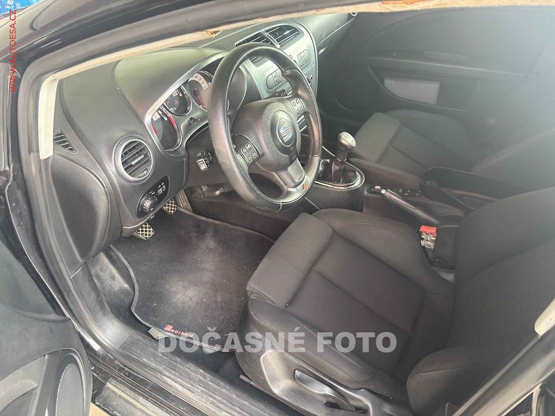 Seat Leon (2009) 2.0 TDi, AAC - fotka 3 z 3