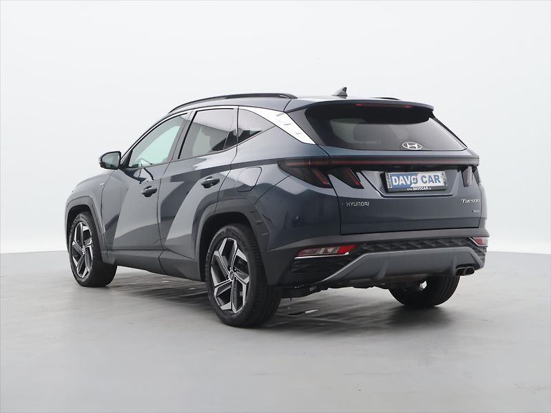 Hyundai Tucson 1,6 T-GDI 132kW 4x4 CZ Premium - fotka 5 z 36