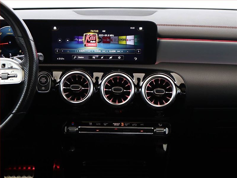Mercedes-Benz CLA (2022) AMG Paket 220 d - fotka 10 z 22