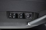 Volkswagen Touran 2.0TDI TAŽNÉ*WEBASTO*DPH*ČR 1M - náhled 18