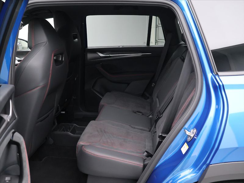 Škoda Kodiaq 2,0 TSI DSG 4x4 RS DPH - fotka 15 z 34