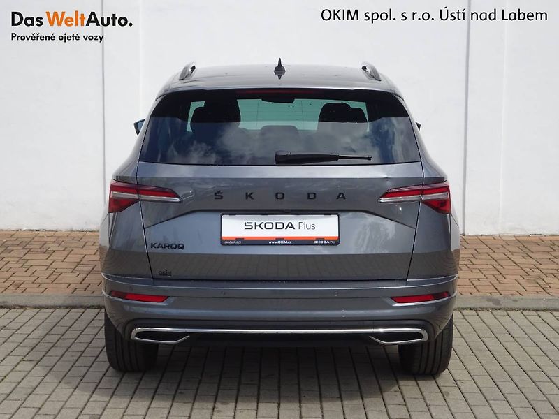 Škoda Karoq (2023) Sportline 1.5 TSI 110kW DSG - fotka 6 z 29
