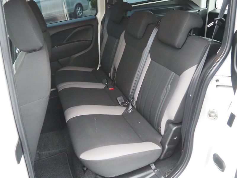 Fiat Dobló (2018) Maxi 1.6D MultiJet 88kW - fotka 11 z 28