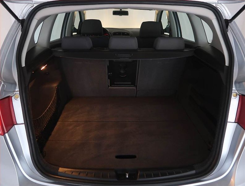 Seat Altea (2007) 1.6, Tempomat, Park. senzory - fotka 14 z 18