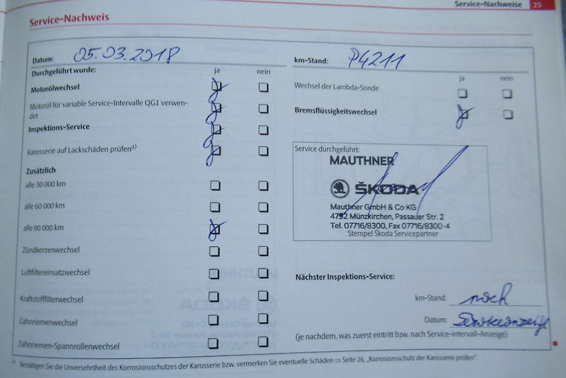 Škoda Octavia Tour 1.9 TDi CLIMATRONIC - fotka 22 z 25
