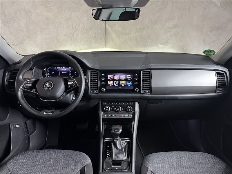 Škoda Kodiaq 1,5 TSi  DSG Clever LED Matrix - fotka 17 z 45