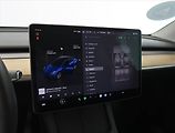 Tesla Model Y (2022) Long Range AWD 79kWh, SoH 91% - náhled 24
