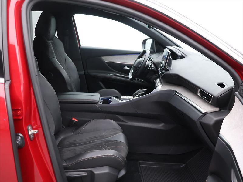 Peugeot 3008 1,5 BlueHDI 96kW GT Aut. CZ DP - fotka 12 z 26