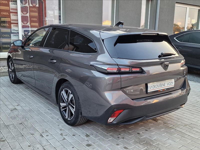 Peugeot 308 1.2Puretech Active Pack SW,ČR - fotka 8 z 47