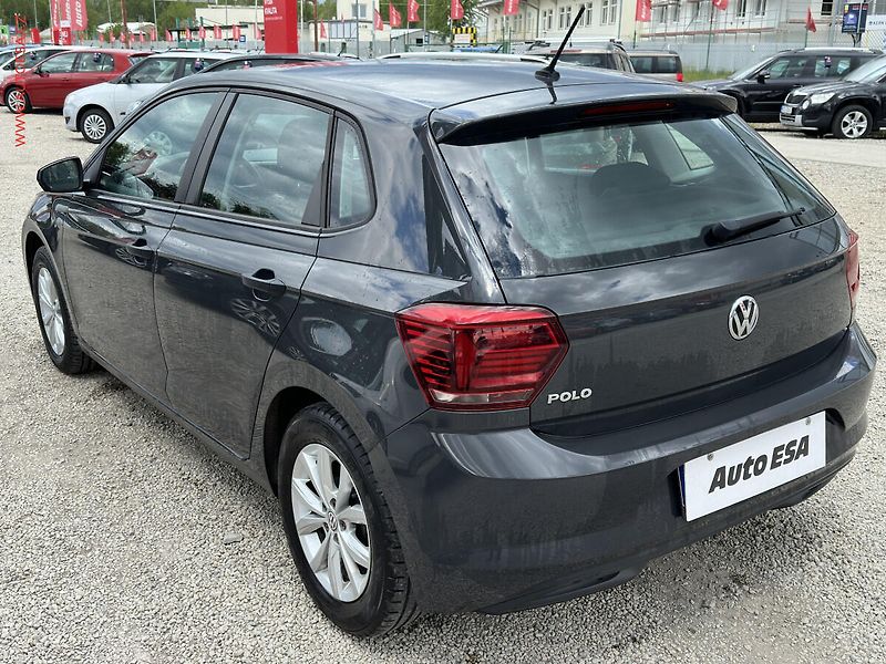 Volkswagen Polo (2018) 1.0i - fotka 6 z 17