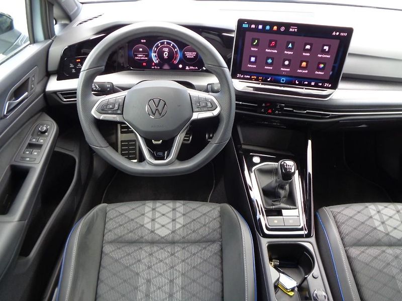 Volkswagen Golf 1.5 TSI R-LINE  110 kW - fotka 5 z 30
