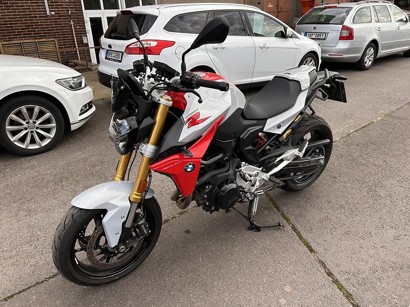 BMW F 900 R A2 - fotka 3 z 20