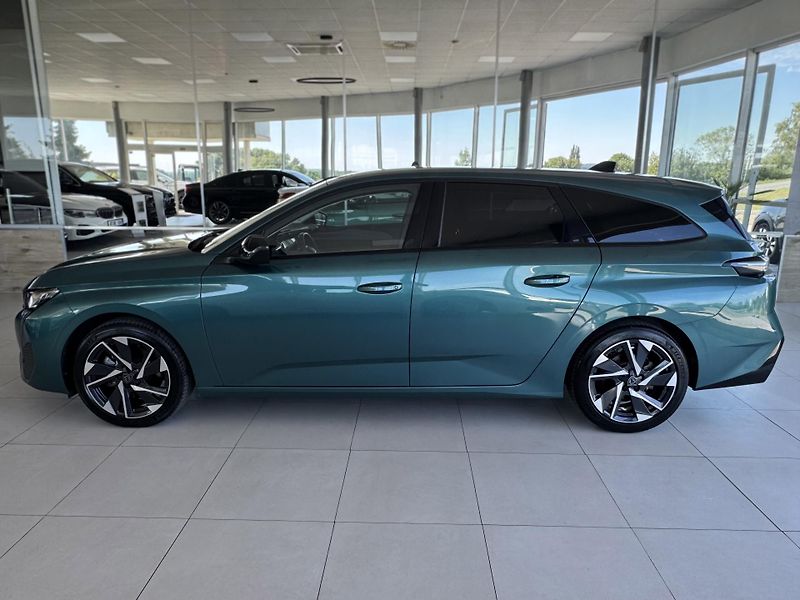Peugeot 308 1,2PT 96KW*ALLURE*Kamera*DPH - fotka 8 z 33