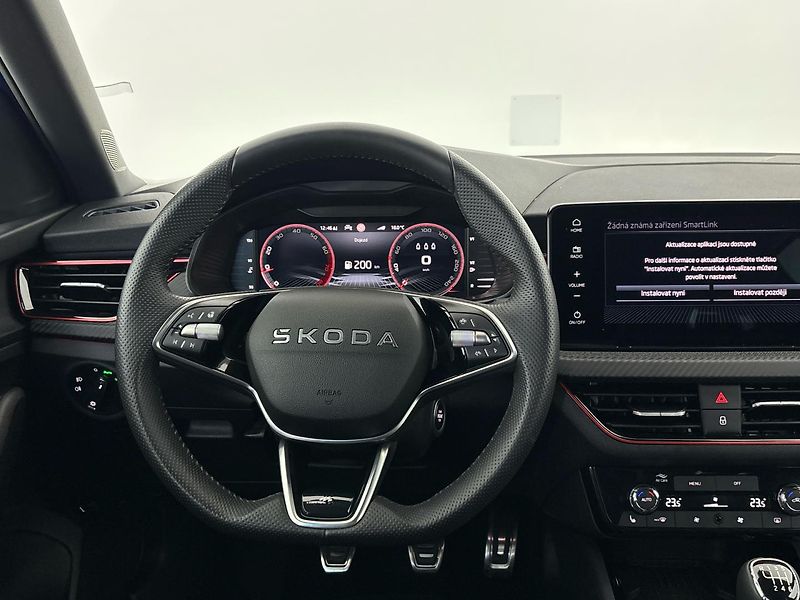Škoda Scala Monte Carlo - fotka 18 z 31