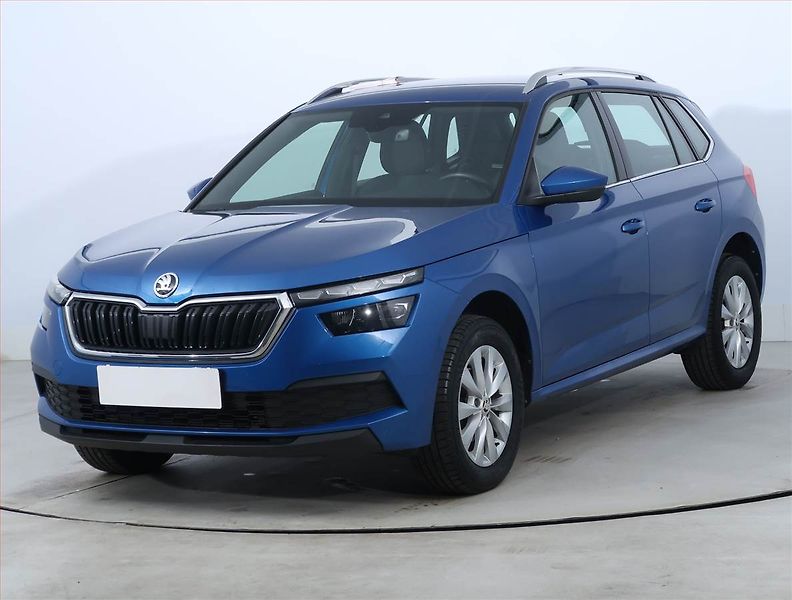 Škoda Kamiq (2022) 1.0 TSI, Tempomat - fotka 2 z 20