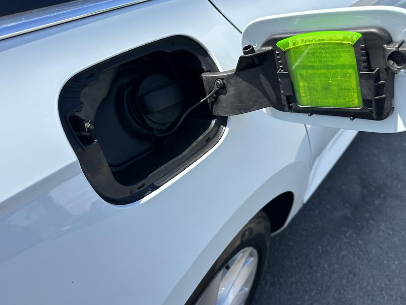 Škoda Superb (2016) 1.8TSI/132kW *STYLE* 1.Maj.  - fotka 34 z 38