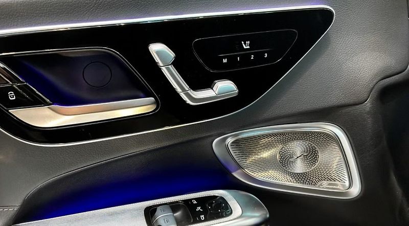 Mercedes-Benz CLE 300 AMG 360k Panorama BLIS LED - fotka 13 z 23