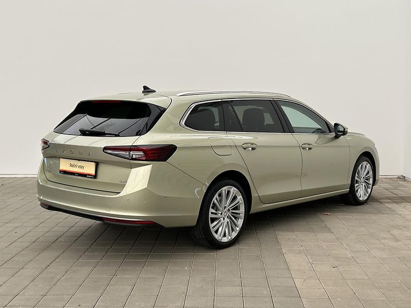 Škoda Superb 2.0 TDI 4x4 L & K - fotka 2 z 30