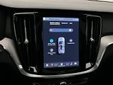 Volvo V60 B4 PLUS DARK AUT 1.maj. - náhled 37