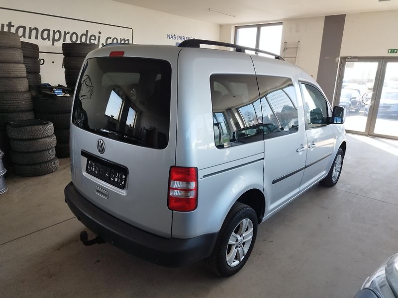Volkswagen Caddy (2011) 2,0TDI,4X4,KLIMA,ALU,7MÍST - fotka 6 z 28