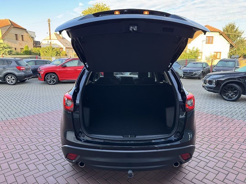 Mazda CX-5 (2017) 2.0i G-165 LED Bose Kamera - fotka 24 z 50