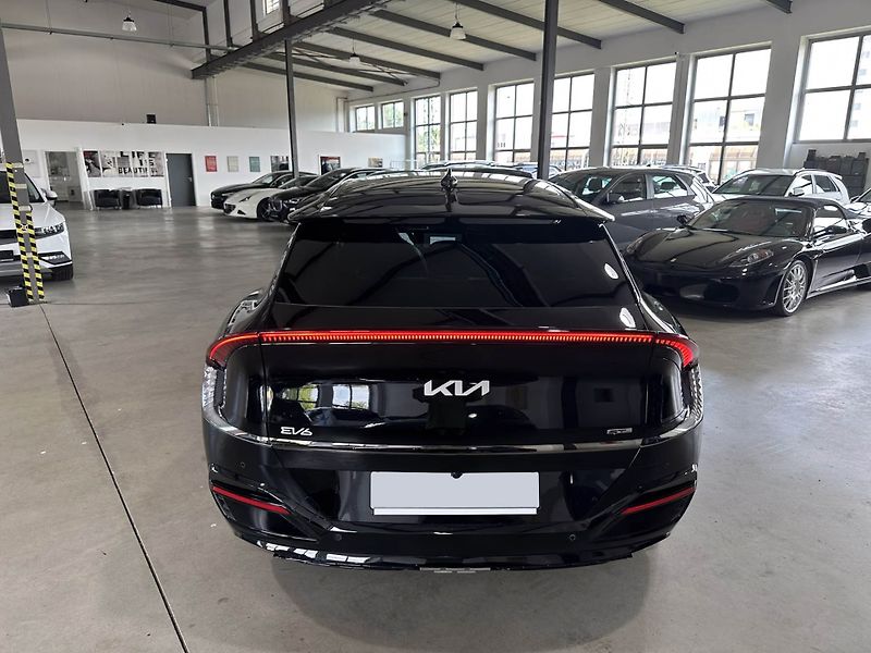 Kia EV6 GT-Line 77.4kWh Pano HuD 360 - fotka 7 z 21