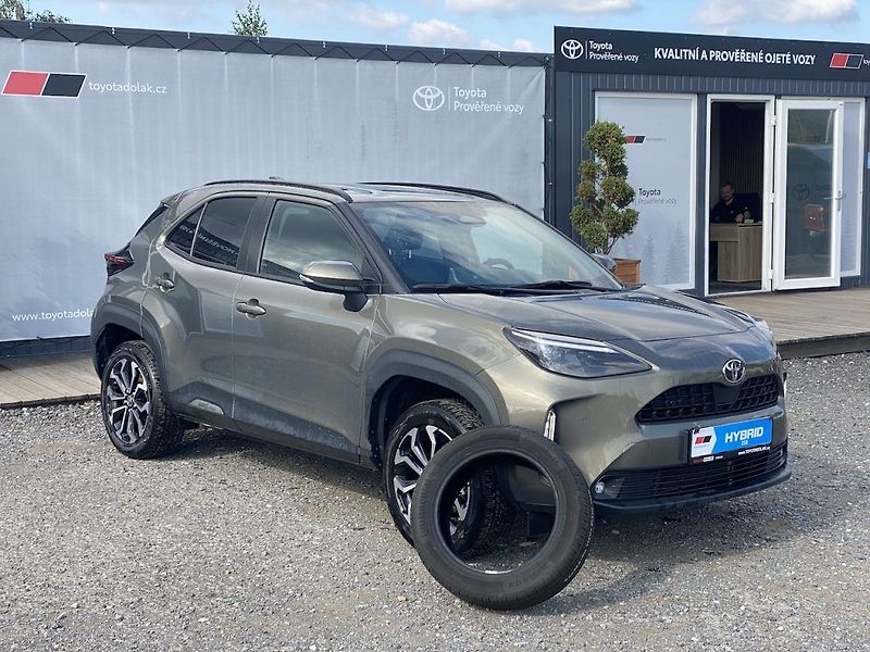 Toyota Yaris Cross 1.5HEV, ČR, Style, DPH - fotka 1 z 12