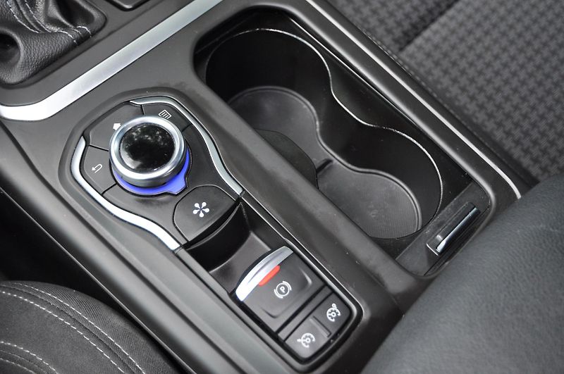 Renault Talisman 1.6TCe 110kW Automat KOMBI - fotka 14 z 20