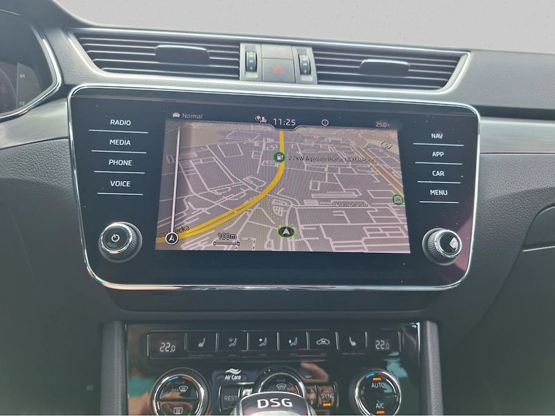 Škoda Superb kombi 2.0TDI 110kW Style DSG - fotka 4 z 5