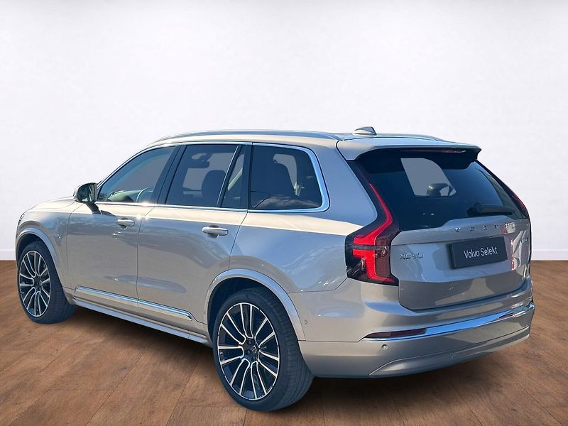 Volvo XC90 B5,ULTRA,VZDUCH,B&W,masáž - fotka 3 z 22
