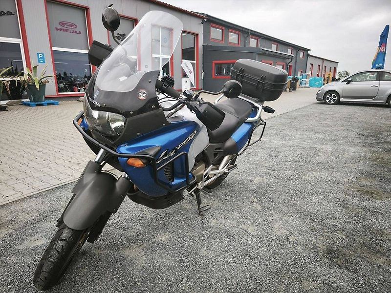 Honda XL 1000 V Varadero (2002) víkend akce 49900 - fotka 14 z 15