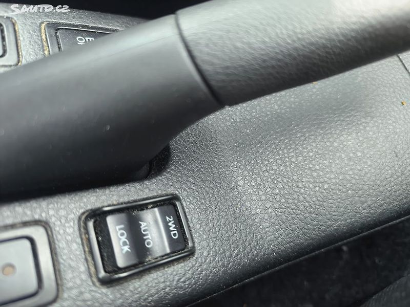 Suzuki SX4 4X4,KRÁSNÝ,95KM,1MAJ74L,VÝBAVA - fotka 13 z 22